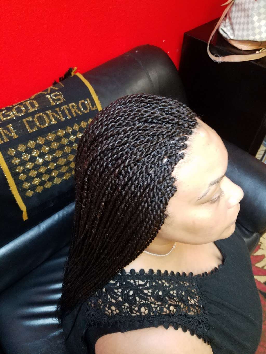 Sophies African Hair Braiding &beauty Supply | 1660 S Chambers Rd, Aurora, CO 80017, USA | Phone: (720) 244-6537