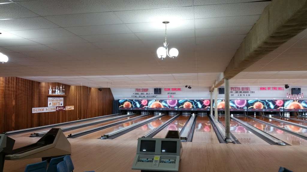 East Lincoln Lanes | 5761 Lincoln Ave, York, PA 17406, USA | Phone: (717) 252-3211