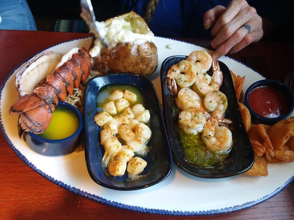 Red Lobster | 5806 S Scatterfield Rd, Anderson, IN 46013, USA | Phone: (765) 643-7663