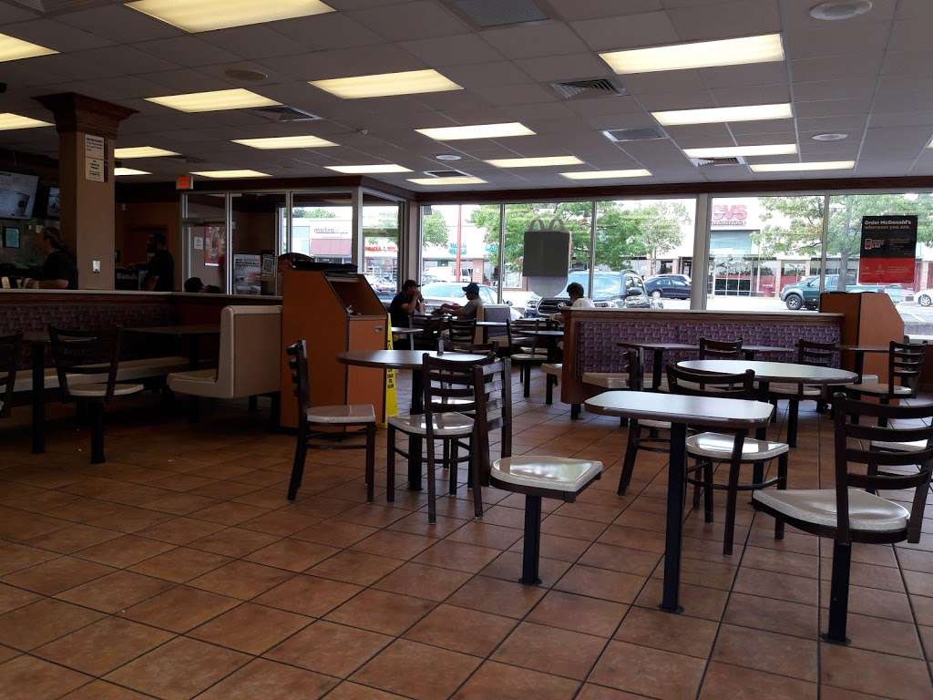 McDonalds | 13210 Laurel Bowie Rd, Laurel, MD 20708, USA | Phone: (301) 953-2175