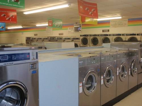 Rainbow Laundry Land Laundromat | 2213 S Military Hwy, Chesapeake, VA 23324, USA | Phone: (434) 793-2011