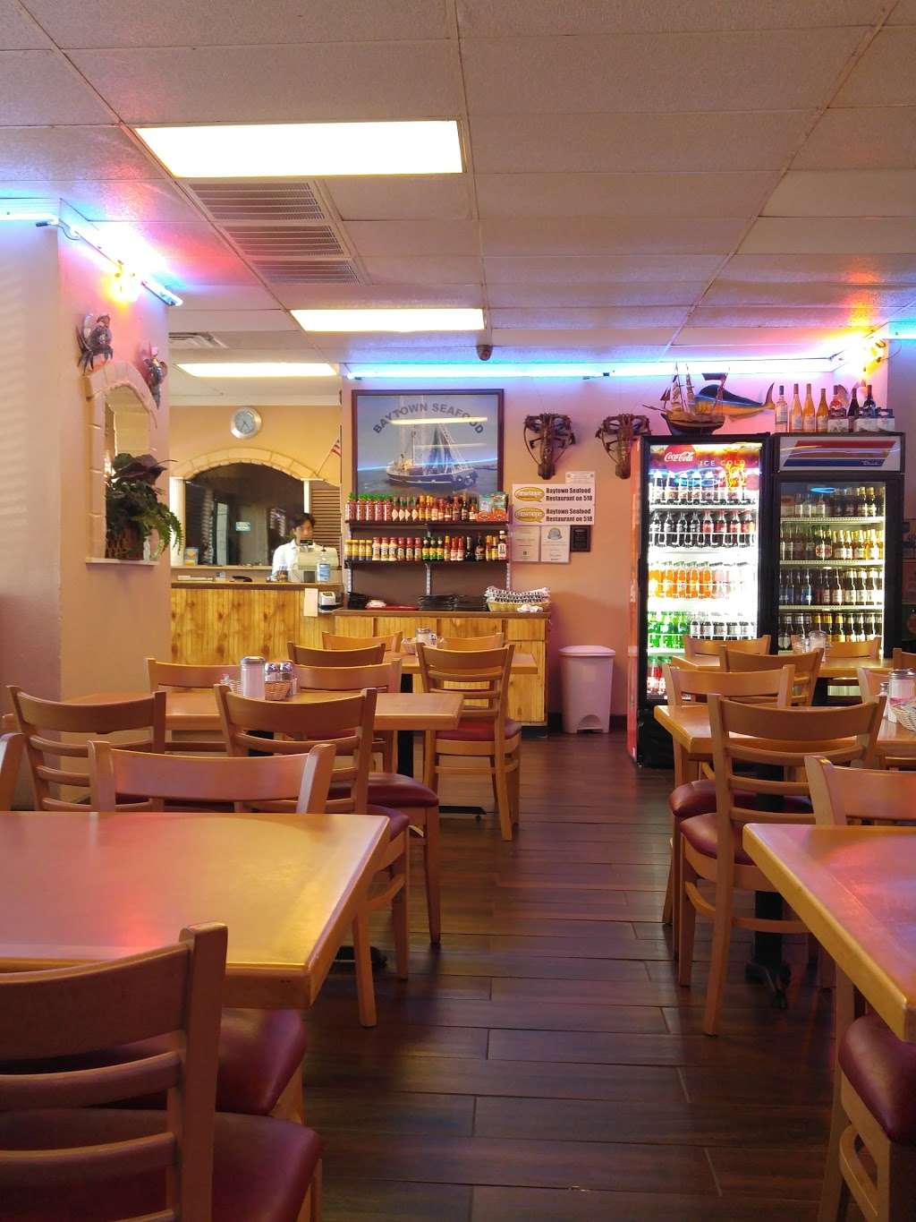 Baytown Seafood Restaurant | 2102 Broadway St, Pearland, TX 77581 | Phone: (281) 997-9805