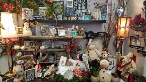 Fox and Phoenix Gift Market | Westside Village, 390 Schuylkill Rd, Phoenixville, PA 19460 | Phone: (610) 312-0920