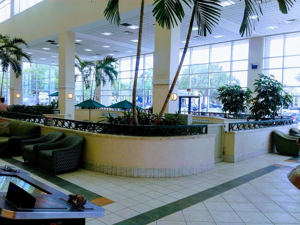 Mobil | 1755 N Econlockhatchee Trail, Orlando, FL 32825 | Phone: (407) 273-1609