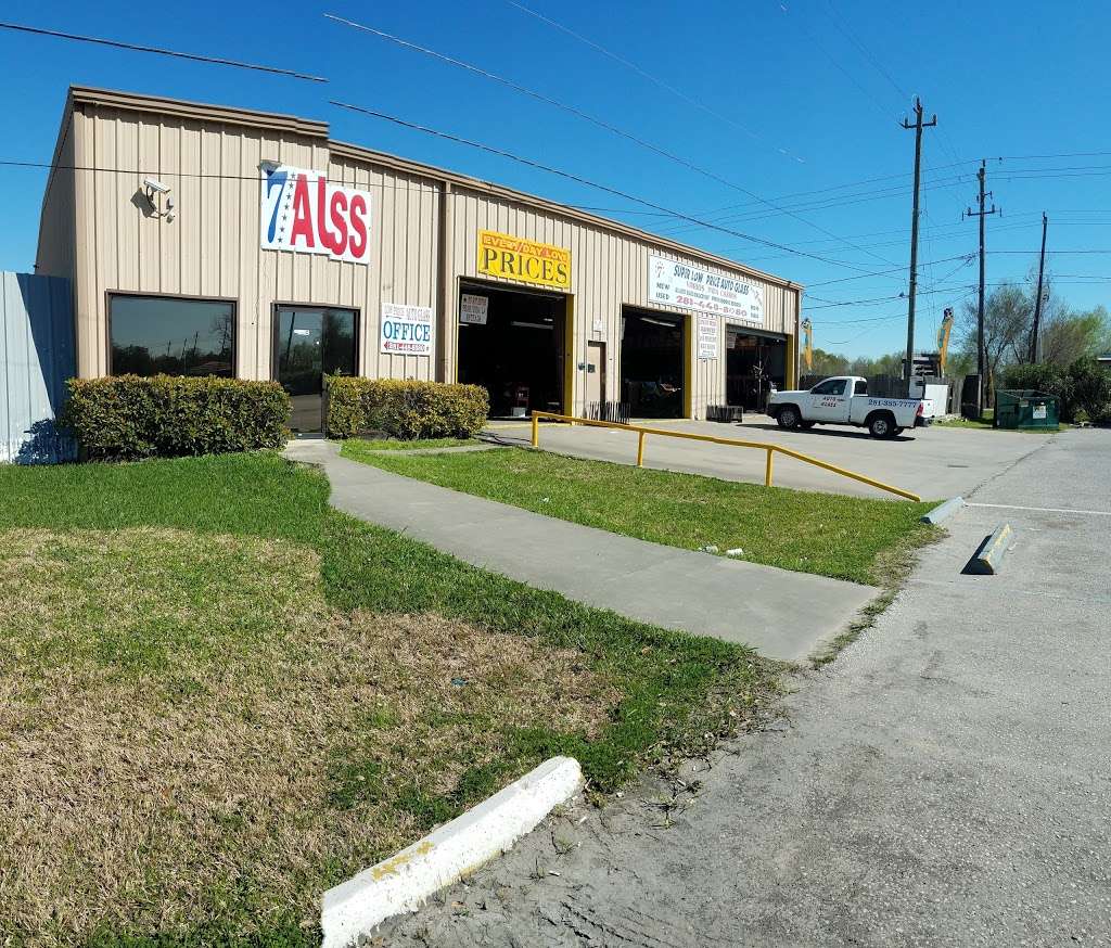 7 Stars Auto Glass | 1020 Northville St, Houston, TX 77038 | Phone: (281) 448-8080