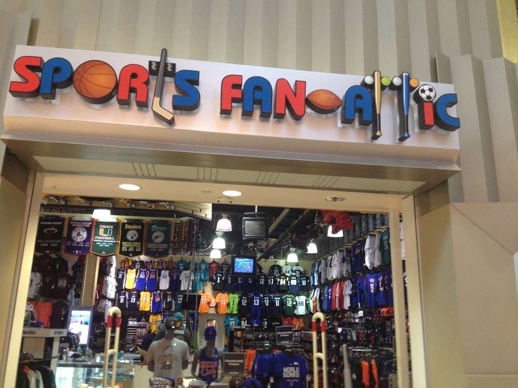 sports fanatic dolphin mall