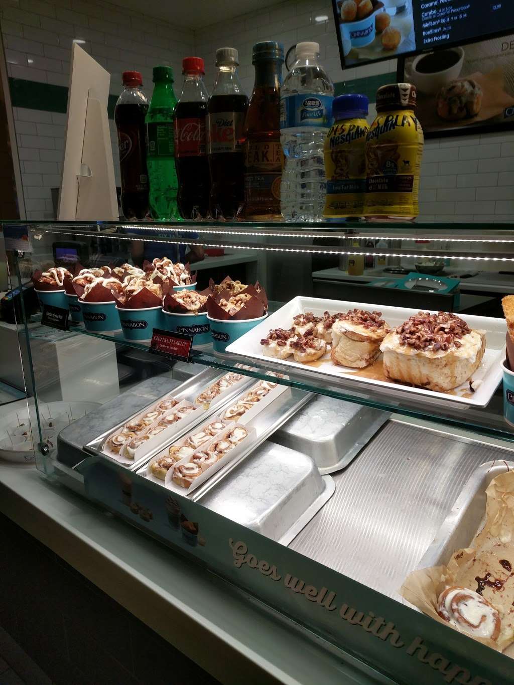 Cinnabon | 21100 Dulles Town Cir, Sterling, VA 20166, USA | Phone: (571) 325-2998