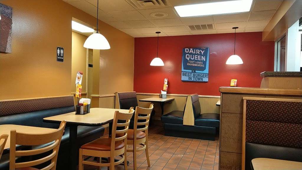 Dairy Queen Grill & Chill | 340 S 1st St, Zionsville, IN 46077, USA | Phone: (317) 873-3751