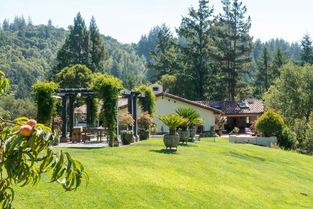 Summit Estate Recovery Center - Residential | 399 Old Mill Pond Rd, Los Gatos, CA 95033, USA | Phone: (866) 679-9855