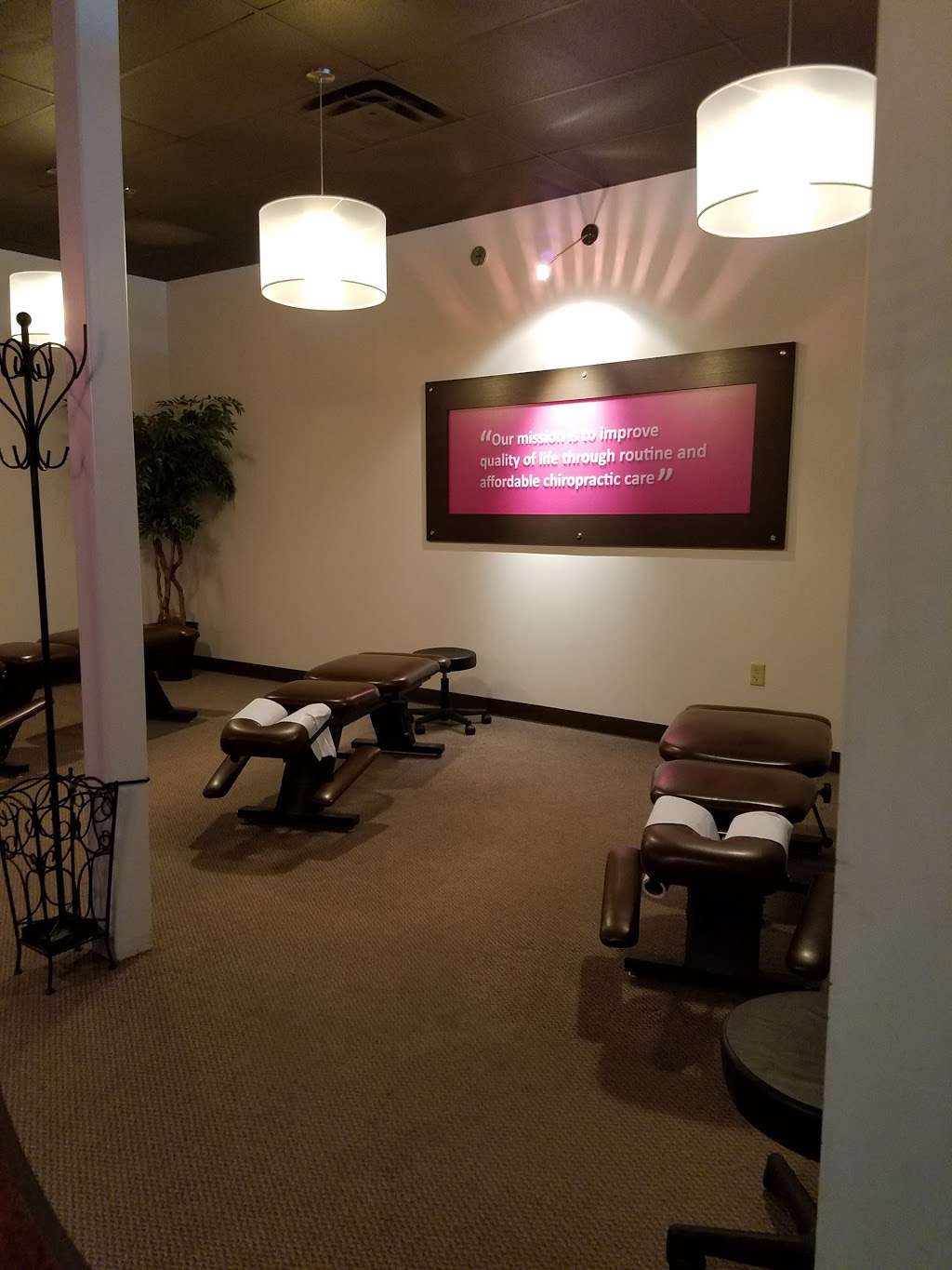 The Joint Chiropractic | 3702 River Point Pkwy #D, Englewood, CO 80110, USA | Phone: (303) 781-5859