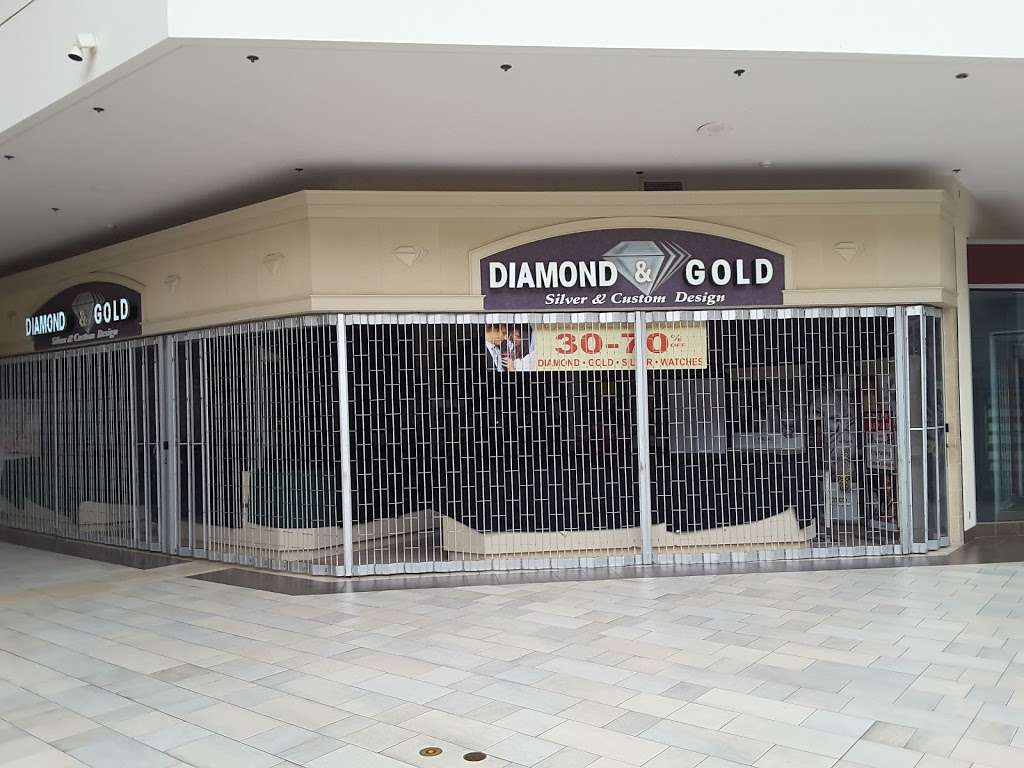 Diamonds & Gold | 6909 N Loop 1604 E, San Antonio, TX 78247, USA | Phone: (210) 653-4653