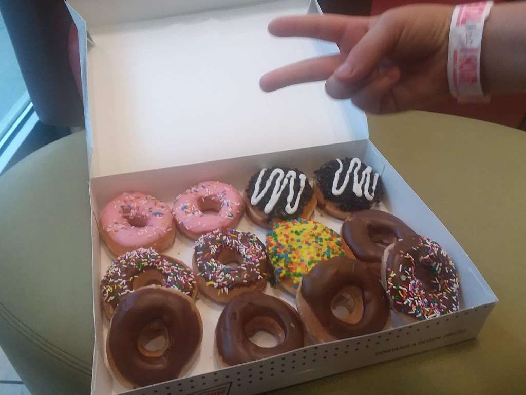 Krispy Kreme | 9301 E Independence Blvd, Matthews, NC 28105, USA | Phone: (704) 849-2331 Krispy Kreme | 9301 E Independence Blvd, Matthews, NC 28105, USA | Phone: (704) 849-2331