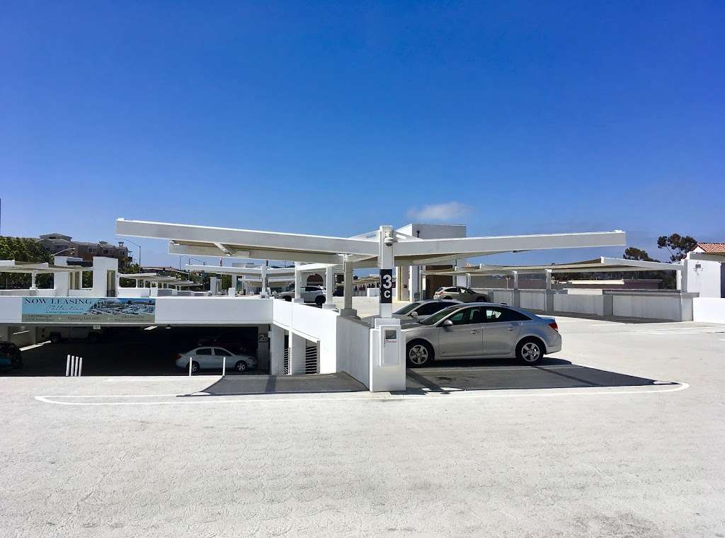 The Highlands Parking Lots | El Camino Real, San Diego, CA 92130, USA