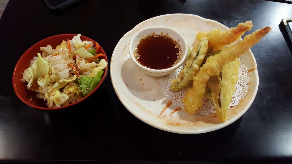 Sushi Namu | 2220 E Plaza Blvd, National City, CA 91950, USA | Phone: (619) 420-5555