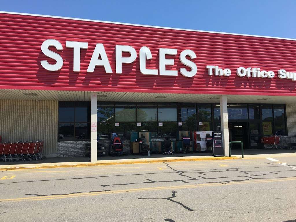 Staples | 176 S Broadway, Salem, NH 03079, USA | Phone: (603) 893-6114