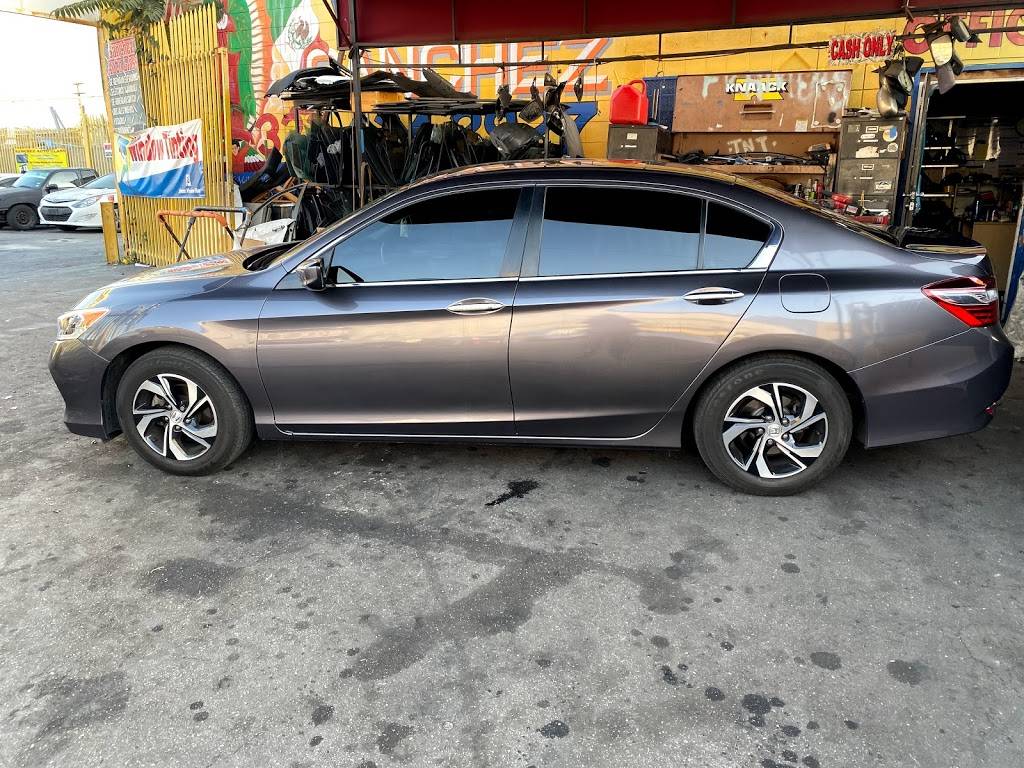 Lulus Window Tint & Vinyl Wraps | 11422 S Vermont Ave, Los Angeles, CA 90044, USA | Phone: (310) 722-1510