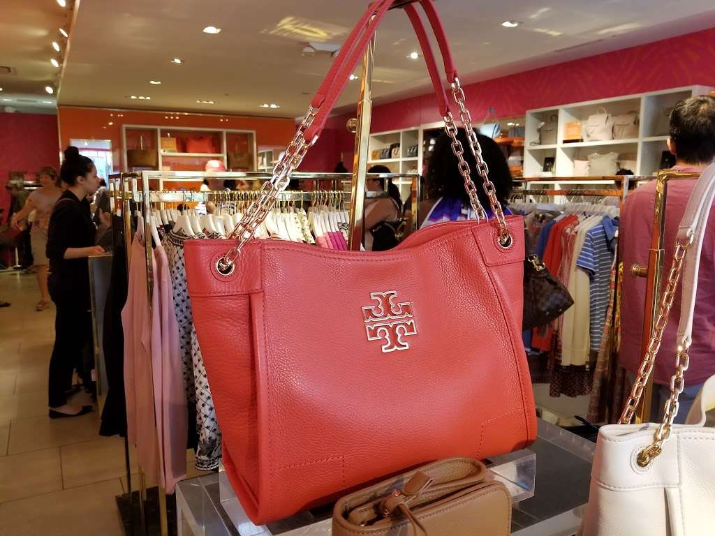 Tory Burch Outlet | 29300 Hempstead Rd Suite 1110, Cypress, TX 77433, USA | Phone: (281) 758-2537