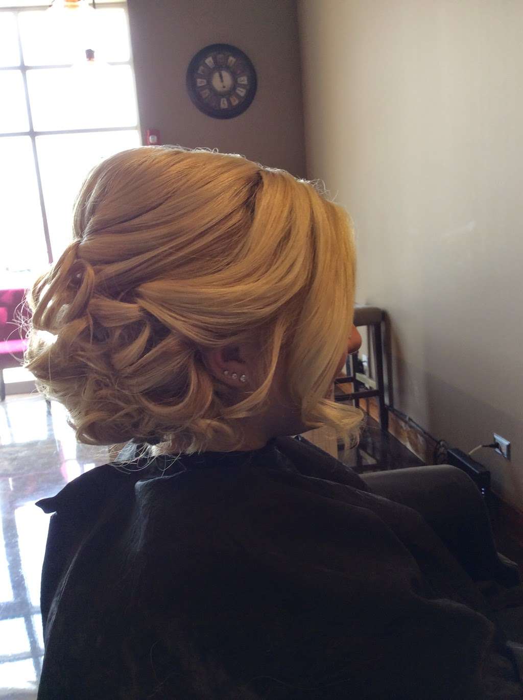 B Stunning Salon | 13123 South La Grange Road, Orland Park, IL 60462, USA | Phone: (708) 671-8581