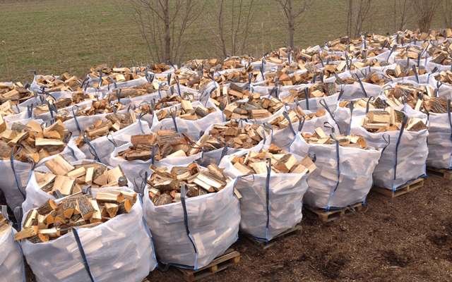 Herts Firewood | Ashendene Stud, White Stubbs Lane, Bayford SG13 8PZ, UK | Phone: 07925 520184