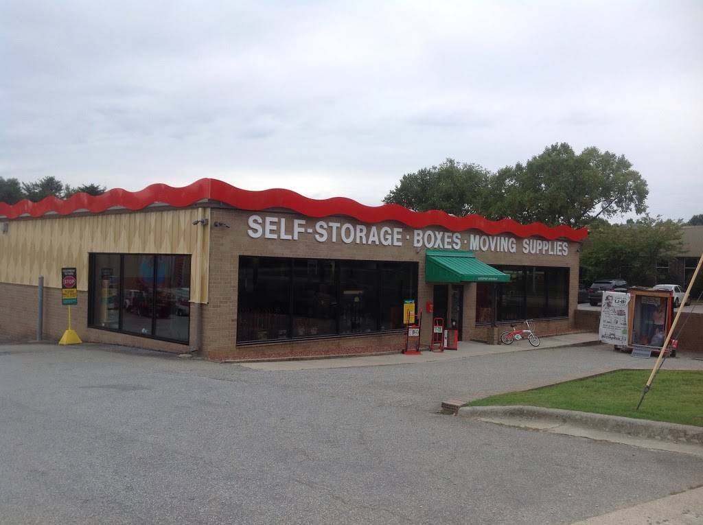 U-Haul Moving & Storage of Piedmont Triad Airport | 7203 W Friendly Ave, Greensboro, NC 27410, USA | Phone: (336) 790-8654