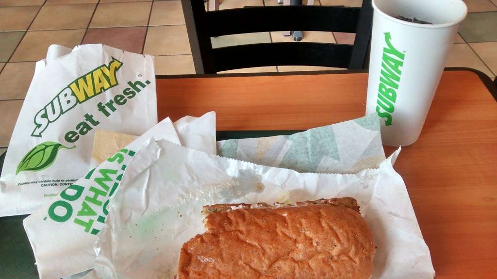 Subway Restaurants | 2400 Market St, Linwood, PA 19061, USA | Phone: (484) 816-0791