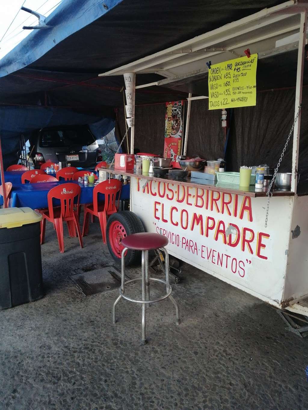 Tacos De Birria El Compadre - Pedregalde Sta Julia, 22604 Tijuana, .,  Mexico