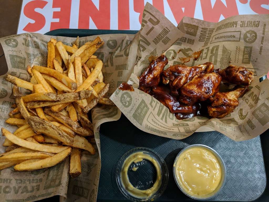 Wingstop | 2410 W Jefferson St #116, Joliet, IL 60435, USA | Phone: (815) 630-3760