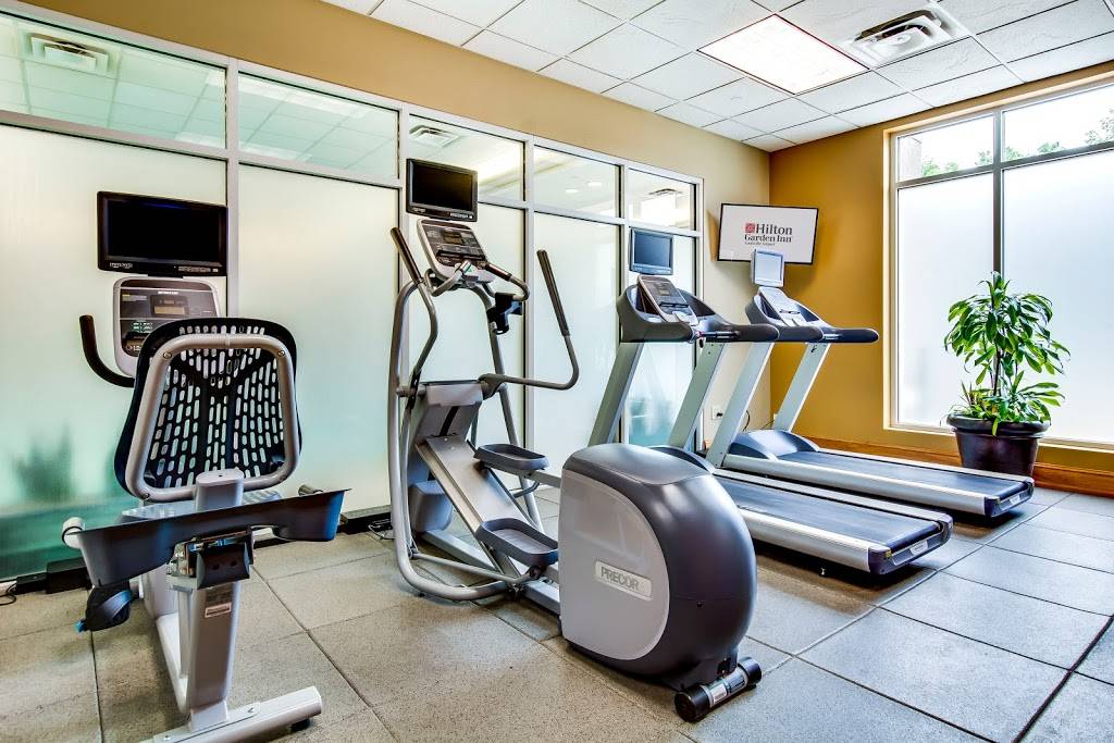 Hilton Garden Inn Louisville Airport | 2735 Crittenden Dr, Louisville, KY 40209 | Phone: (502) 637-2424