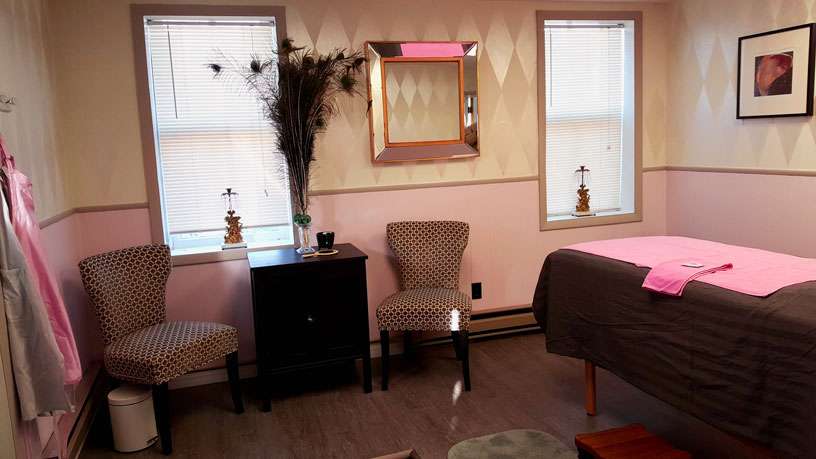 Waxing Girl Studio | 148 E Milwaukee St, Jefferson, WI 53549, USA | Phone: (262) 646-7406