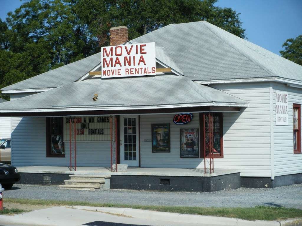 Movie Mania | 213 S Main St, Clover, SC 29710, USA | Phone: (803) 222-7042