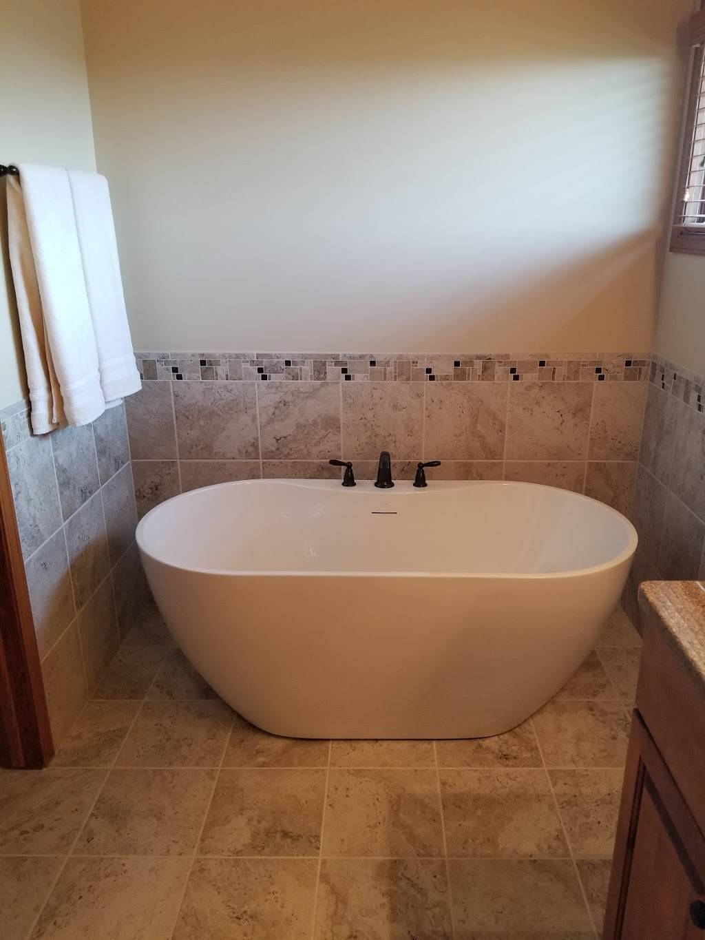 Woodbridge Renovations | 19609 Chandler St, Gretna, NE 68028, USA | Phone: (402) 657-2740