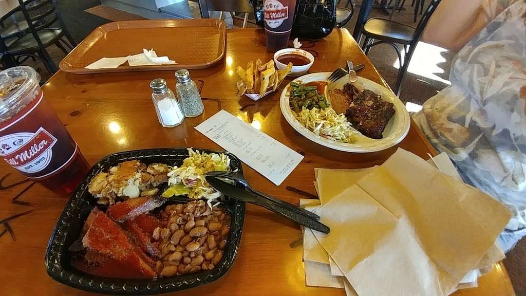 Bill Miller Bar-B-Q | 10626 Westover Hills Blvd, San Antonio, TX 78251, USA | Phone: (210) 509-6999