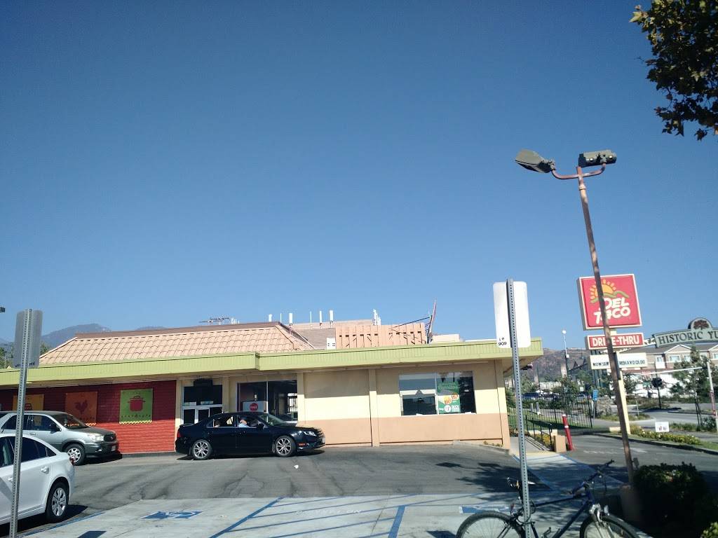 Del Taco | 34860 Yucaipa Blvd, Yucaipa, CA 92399, USA | Phone: (909) 790-9460