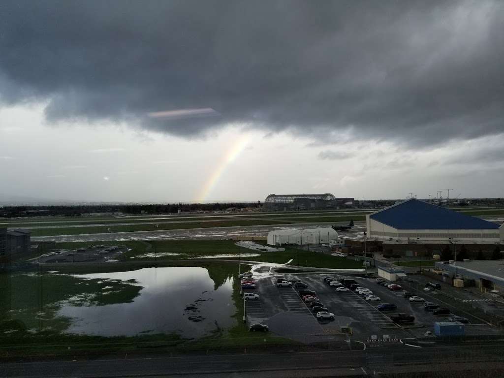 Moffett Federal Airfield Hangar 2 | San Francisco Peninsula, California, Mountain View, CA 94043, USA