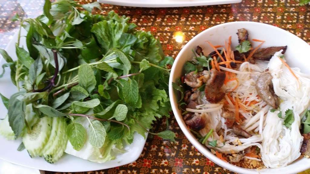 Cambodian Town Food and Music | 3240 E Pacific Coast Hwy, Long Beach, CA 90804, USA | Phone: (562) 494-1763