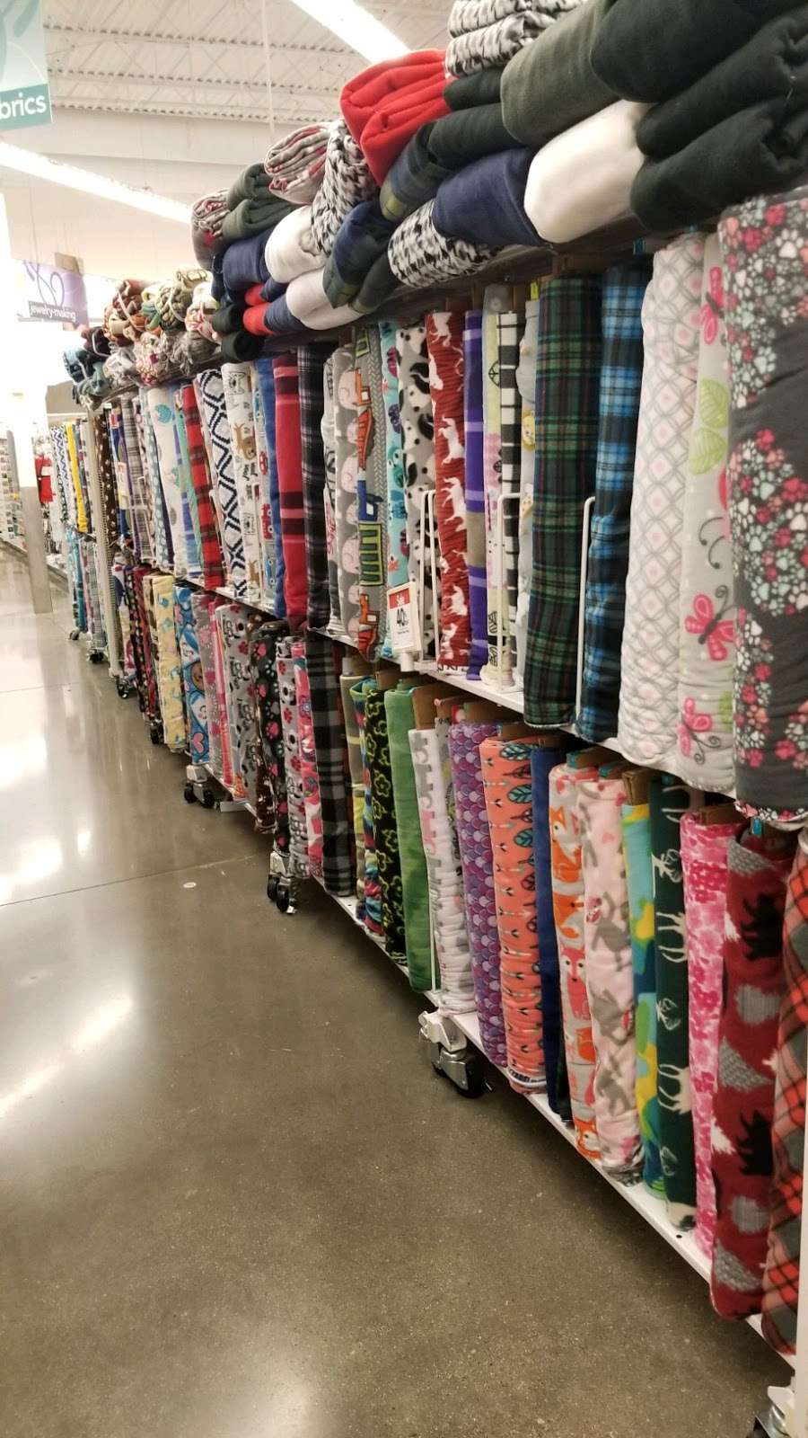 JOANN Fabrics and Crafts | 16685 Sierra Lakes Pkwy 100 Lot 4, Fontana, CA 92336, USA | Phone: (909) 231-6017