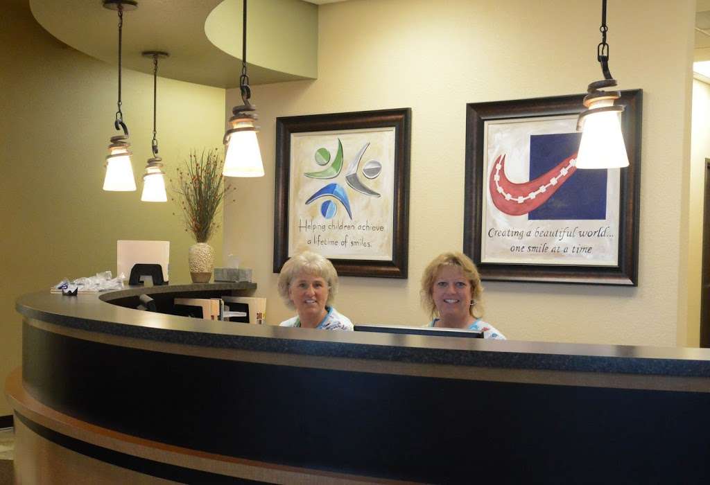 Wonderkind Pediatric Dentistry - Dr. Renner & Dr. Angel | 868 Rose Dr, Hartland, WI 53029, USA | Phone: (262) 549-3640