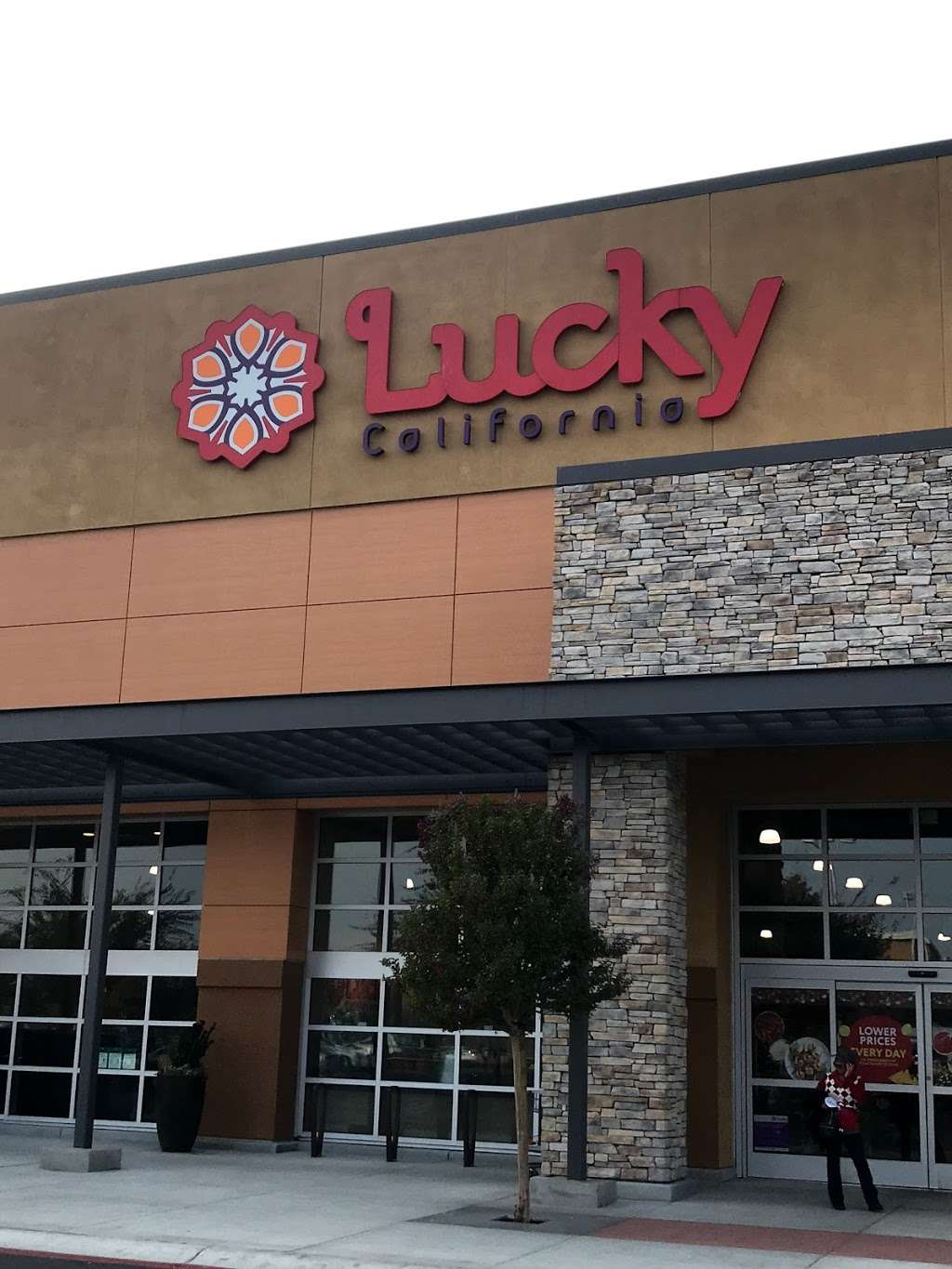 Lucky California | 2840 Dublin Blvd, Dublin, CA 94568, USA | Phone: (925) 452-2077