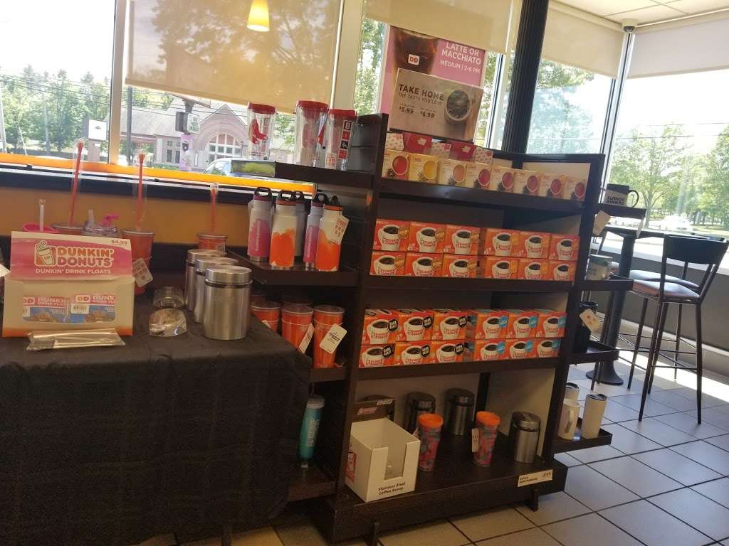 Dunkin | 175 Mansfield Ave, Norton, MA 02766 | Phone: (508) 285-6963