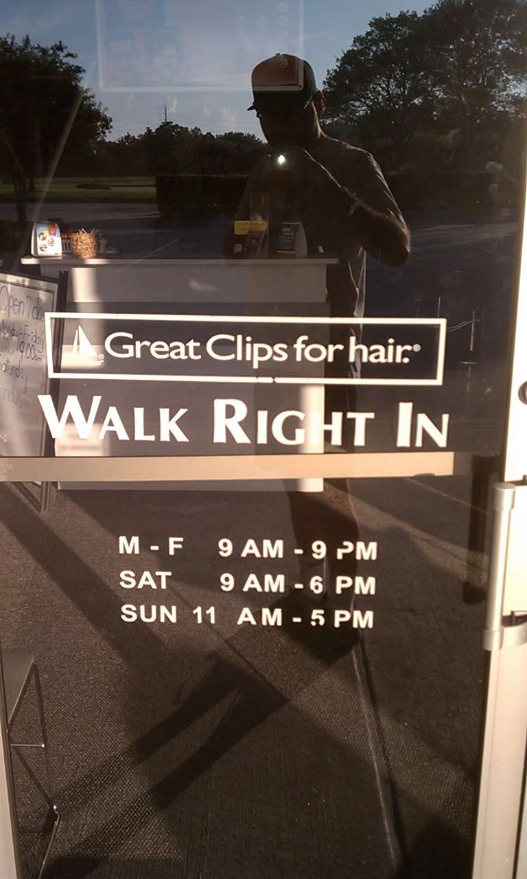 Great Clips | 28404 Northwest Fwy Ste G07, Cypress, TX 77433, USA | Phone: (281) 304-4300