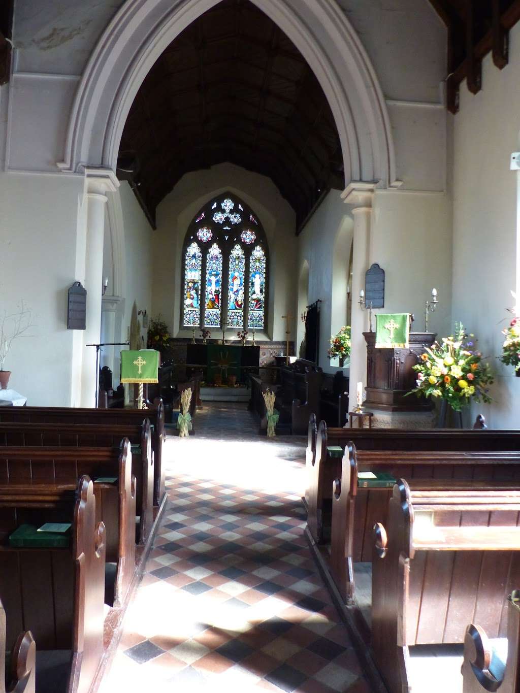 St Mary the Virgin Stapleford Abbotts | Church Lane, Stapleford Abbotts RM4 1ES, UK | Phone: 01992 815838