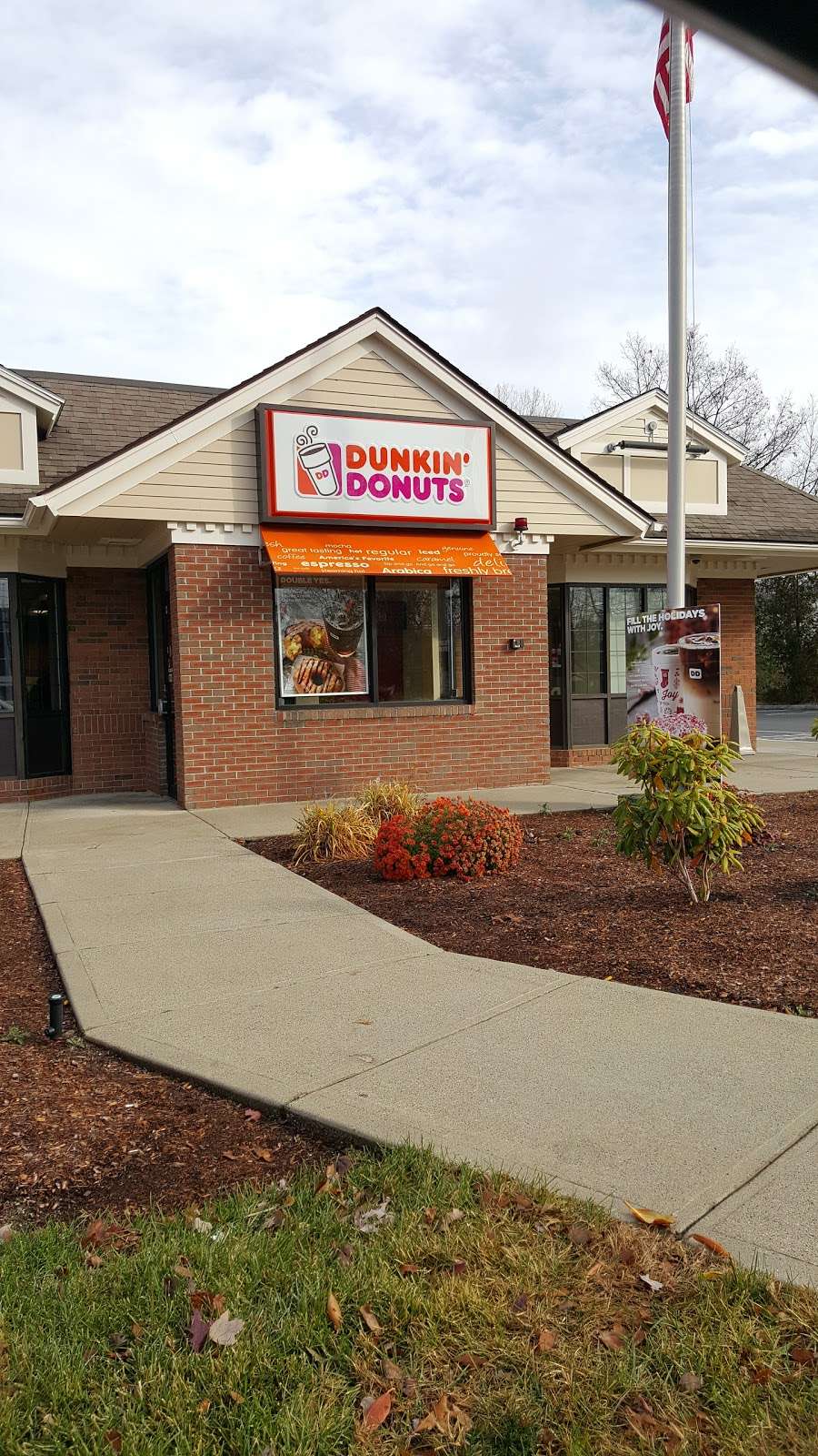 Dunkin | 330 Boston Post Rd, Marlborough, MA 01752, USA | Phone: (508) 485-0987