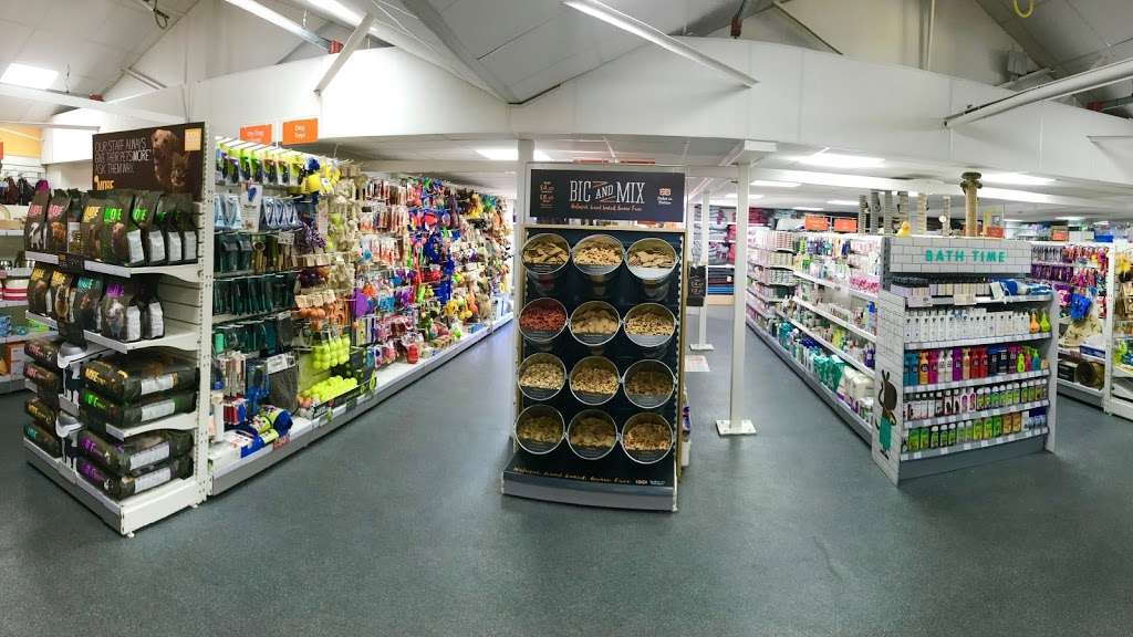 Pets Corner Keston | Keston garden center, Oakley Rd, Bromley, Keston BR2 8HD, UK | Phone: 01689 860512