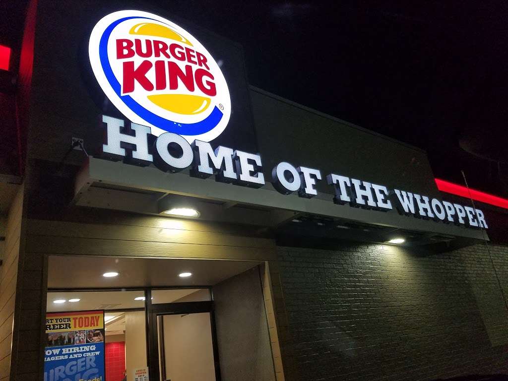 Burger King | 715 W Baltimore St, Wilmington, IL 60481, USA | Phone: (815) 476-2315