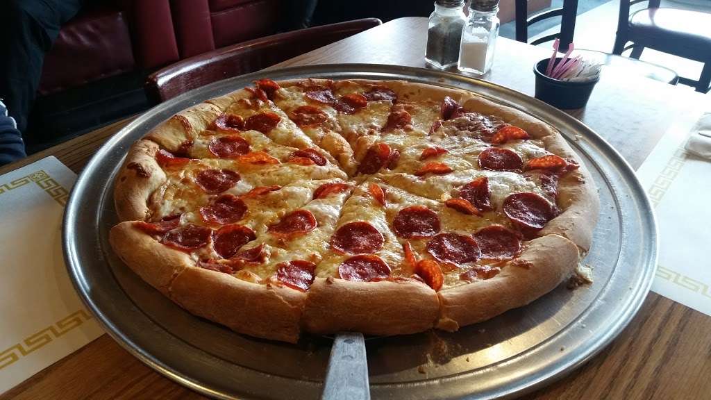 Bravo Pizza | 5145 Mission St, San Francisco, CA 94112, USA | Phone: (415) 585-8500