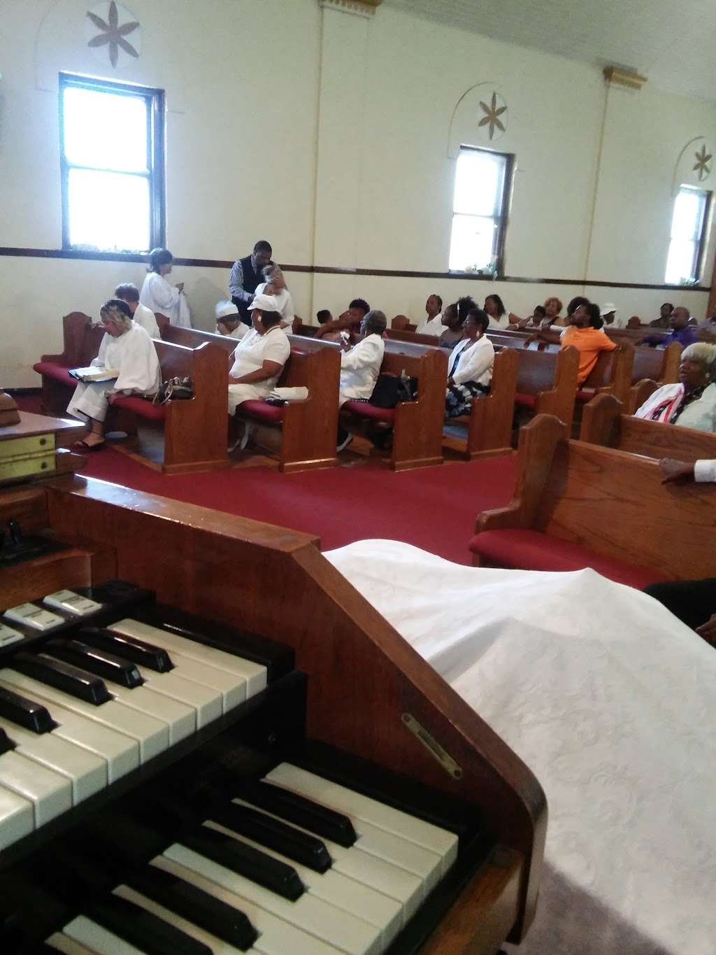 Grace Missionary Baptist Church | 3602 Ivy St, East Chicago, IN 46312, USA | Phone: (219) 398-3063