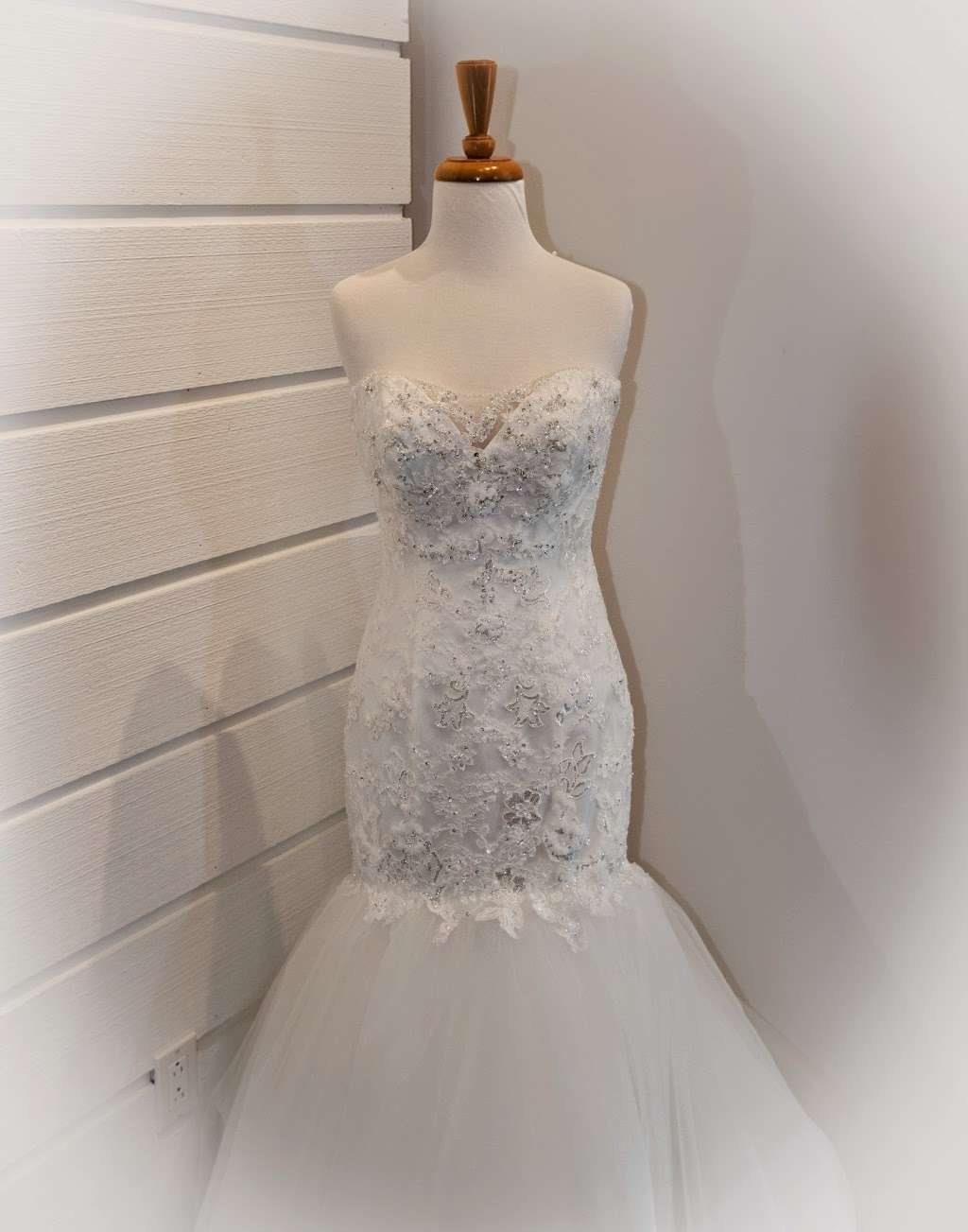 Three Graces Bridal | 1060 US-22, Lebanon, NJ 08833, USA | Phone: (908) 236-0000