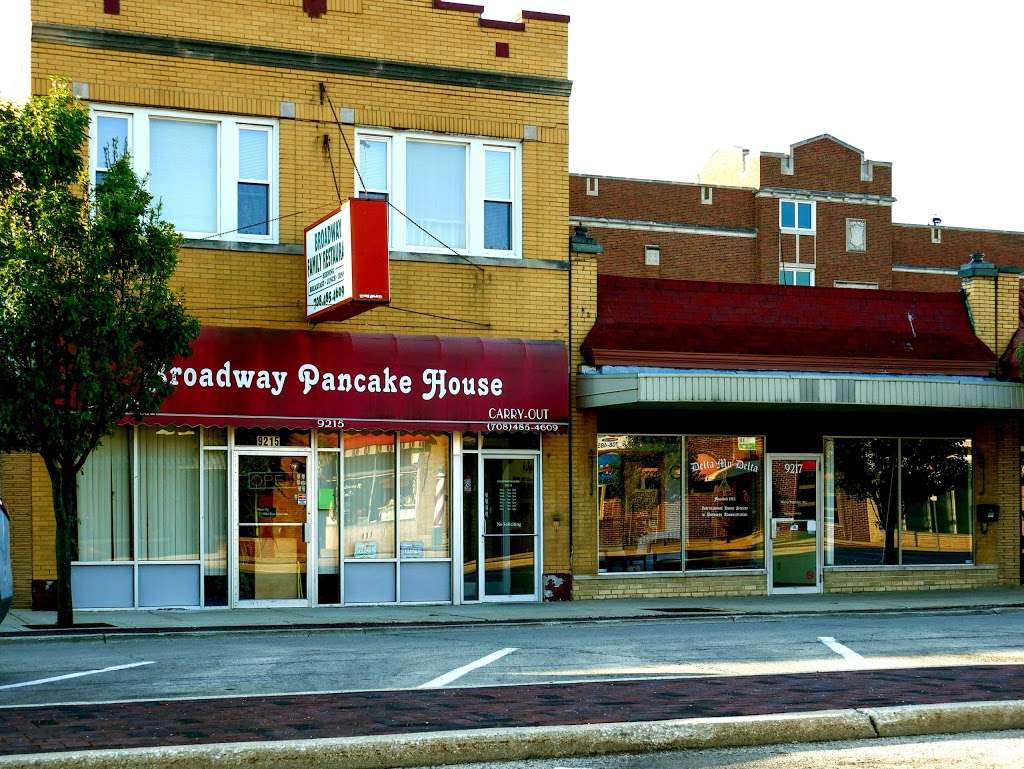 Broadway Family Restaurant | 9215 Broadway Ave, Brookfield, IL 60513 | Phone: (708) 485-4609