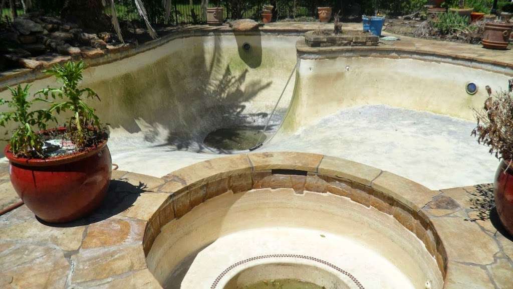 Sparkling Pools | 26031 Leafywood Dr, Spring, TX 77386, USA | Phone: (832) 594-9494