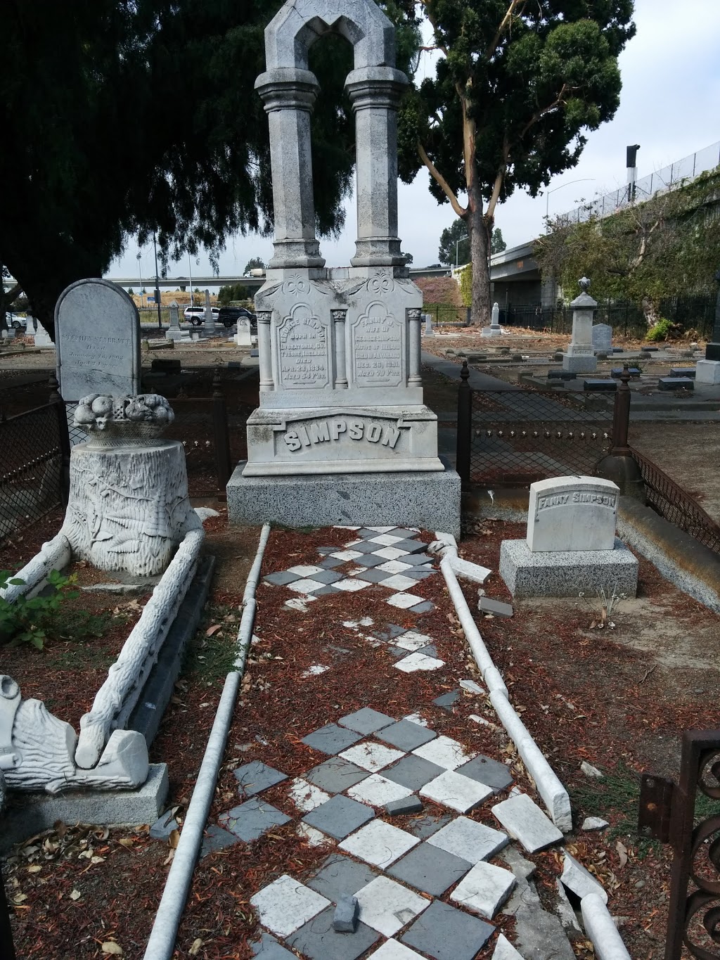 San Lorenzo Pioneer Cemetery | 15450 Hesperian Blvd, San Lorenzo, CA 94580, USA | Phone: (510) 581-0223